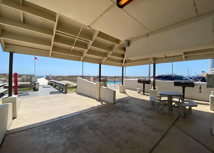 Island Winds East 304